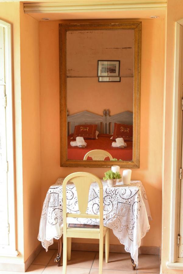 La Bergerie De L'Etang Bed & Breakfast Montels  Exterior photo